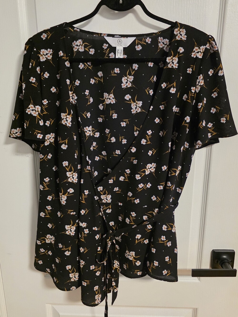 Addition Elle | Wrap-Style Shirt | Black With Floral Pattern | 1X